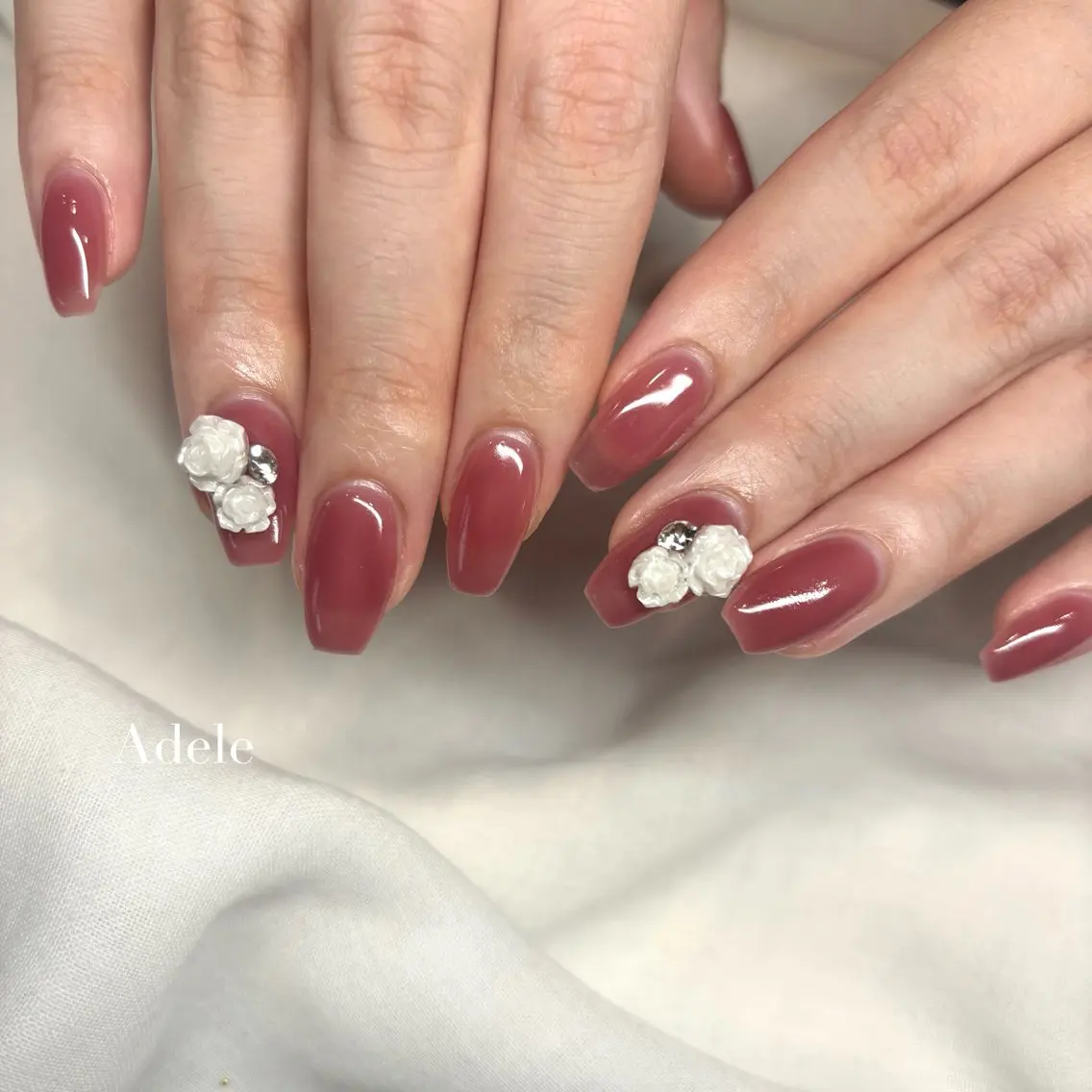 ネイル Adele saraのネイルデザイン