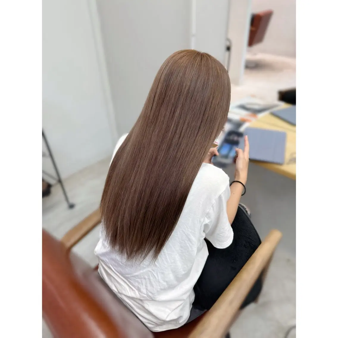 ロング カラー ヘアカラー 佐藤 歩菜のヘアスタイル
