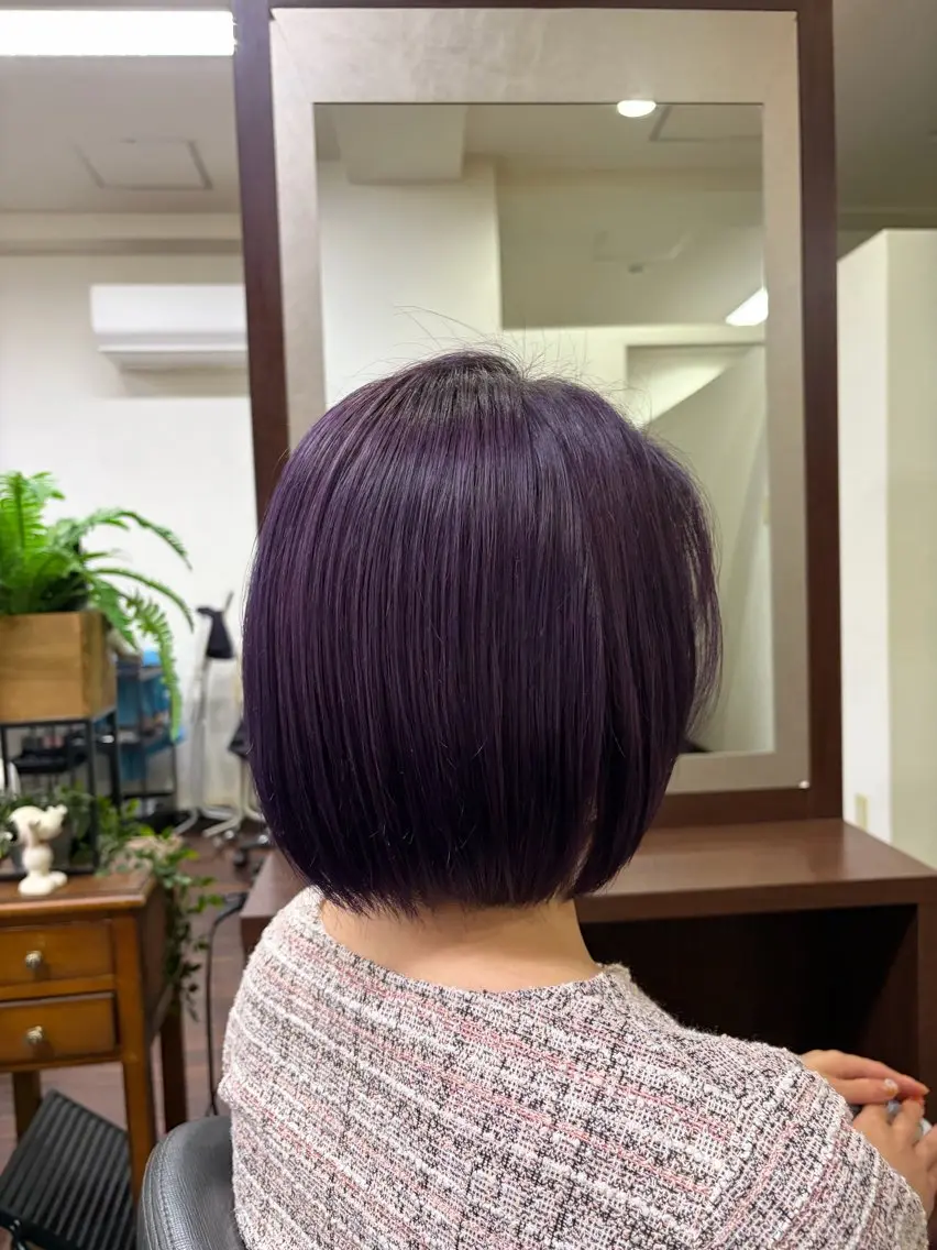 カラー バイオレットカラー 田中 サキのヘアスタイル