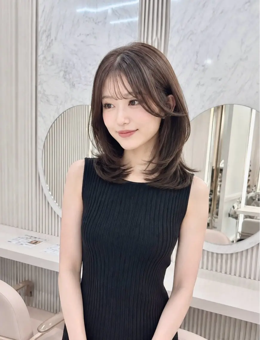 ミディアム カット ヘアカラー トリートメント かなこ/ミディアム レイヤー／ワンカールのヘアスタイル
