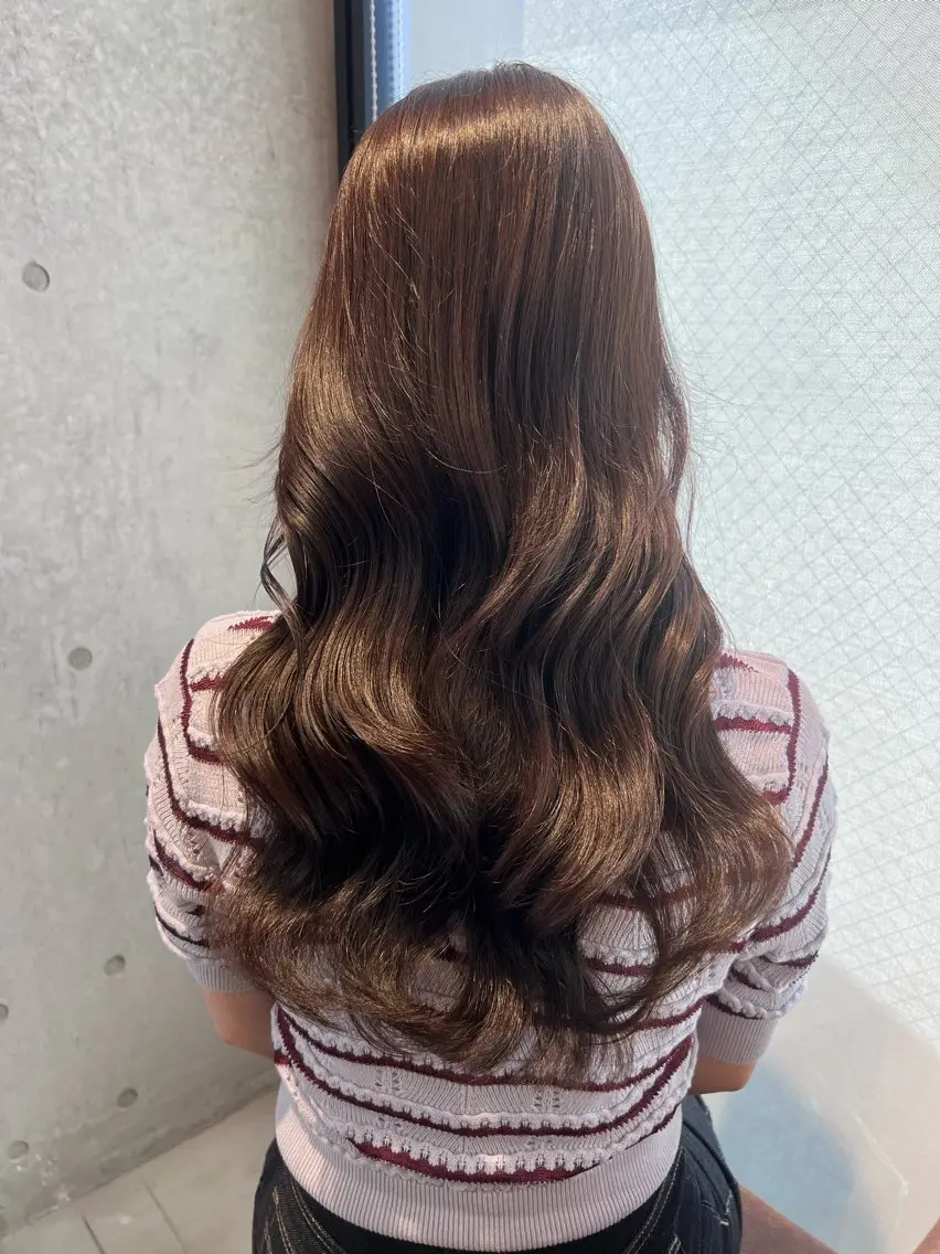 ロング ヘアカラー うるツヤ透明感カラー 𝐀𝐲𝐚𝐦𝐢のヘアスタイル