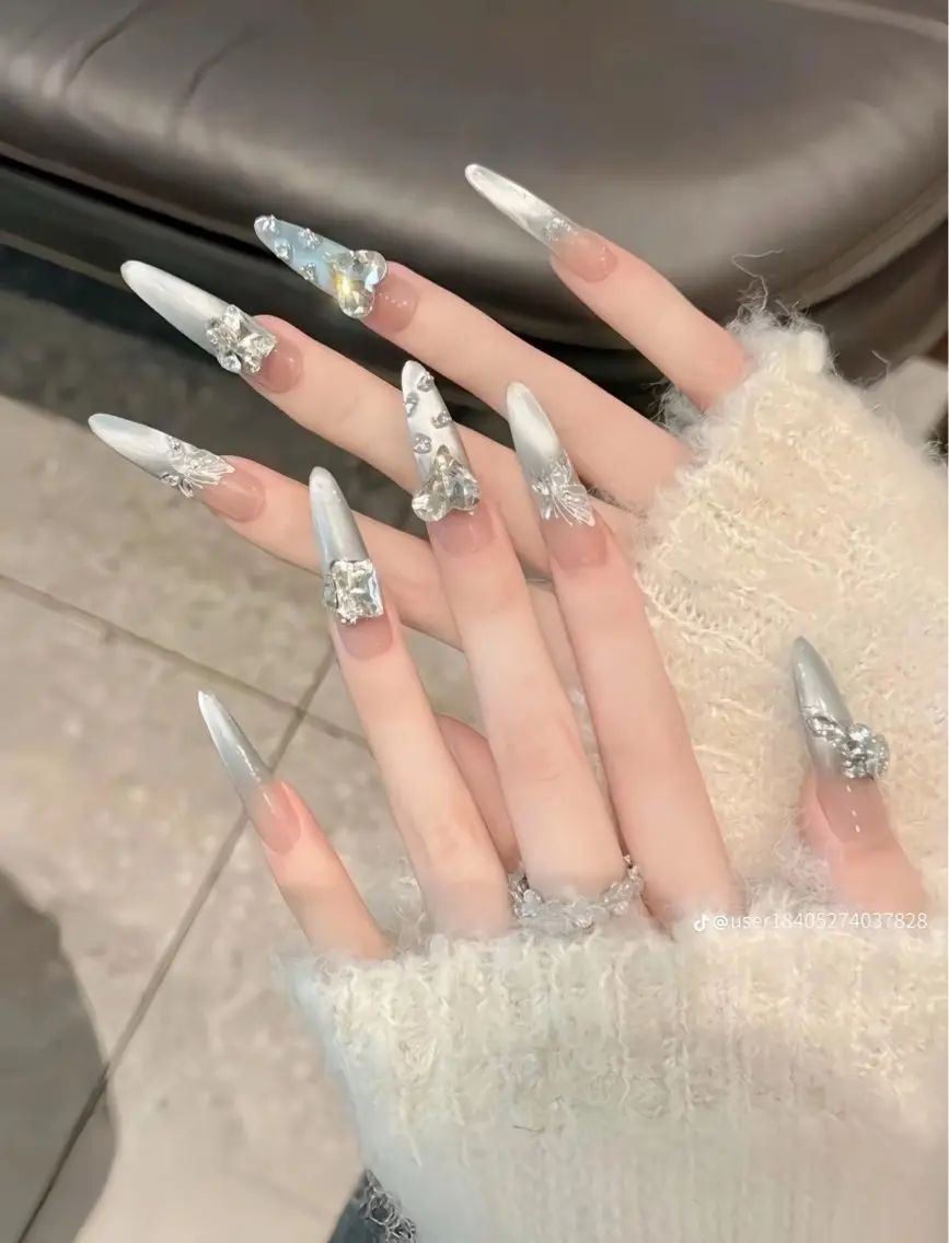 ネイル チークネイル フットネイル フレンチネイル グラデーション 韓国ネイル YUKI NAILのネイルデザイン