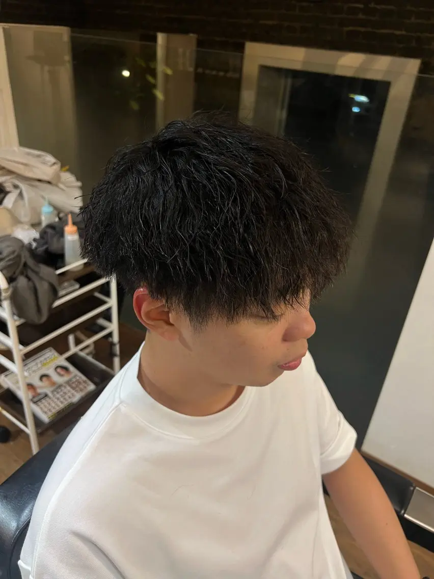 メンズ メンズパーマ メンズツイストパーマ ツイストパーマ パーマ 廣瀬 京花のヘアスタイル