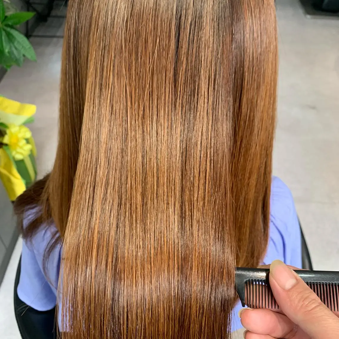 セミロング トリートメント ディレクター鮫島 俊介のヘアスタイル