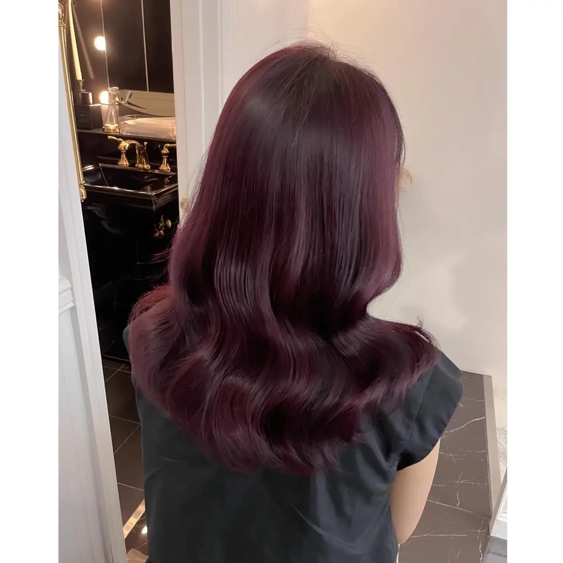 セミロング カラー ブリーチ カット ヘアカラー トリートメント miyu /トレンド カラー×艶髪のヘアスタイル