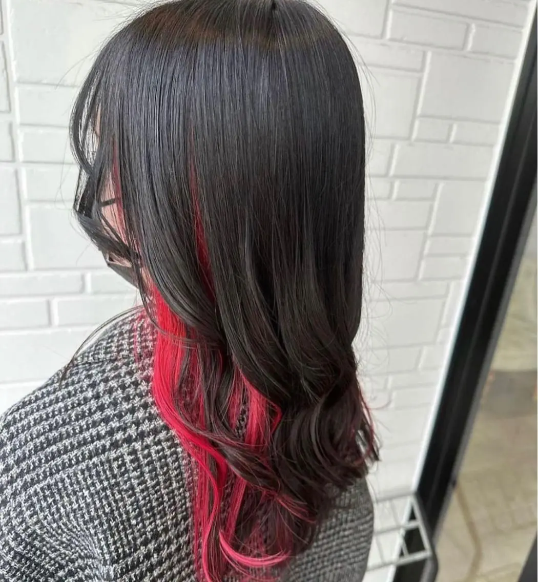 ロング カラー インナーカラー レッドカラー 木下 マサキのヘアスタイル