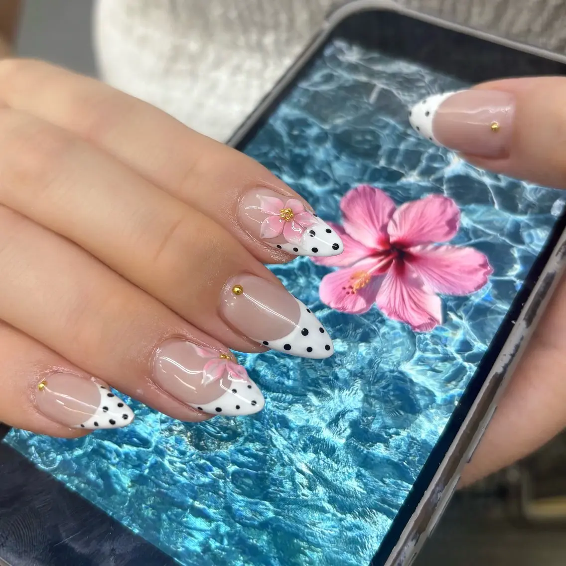 ネイル ハンドネイル Rui🌺 Novaのネイルデザイン