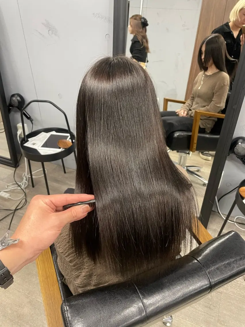 ロング 縮毛矯正 マツダ レンのヘアスタイル