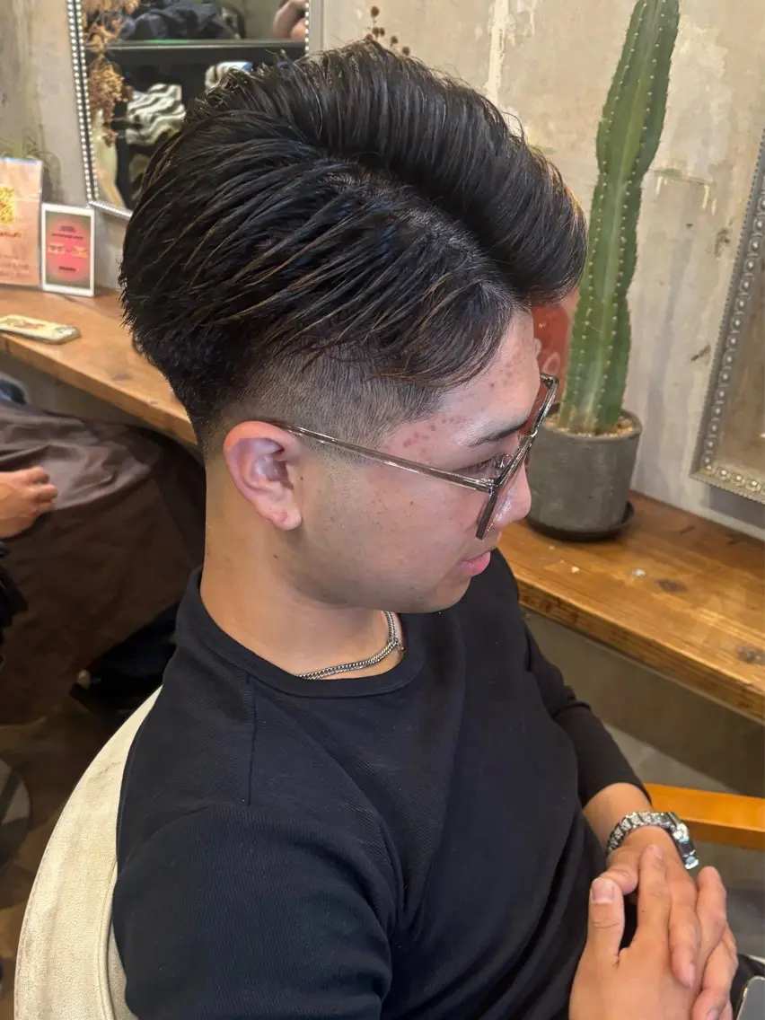メンズ アシスタント YASUTOのヘアスタイル