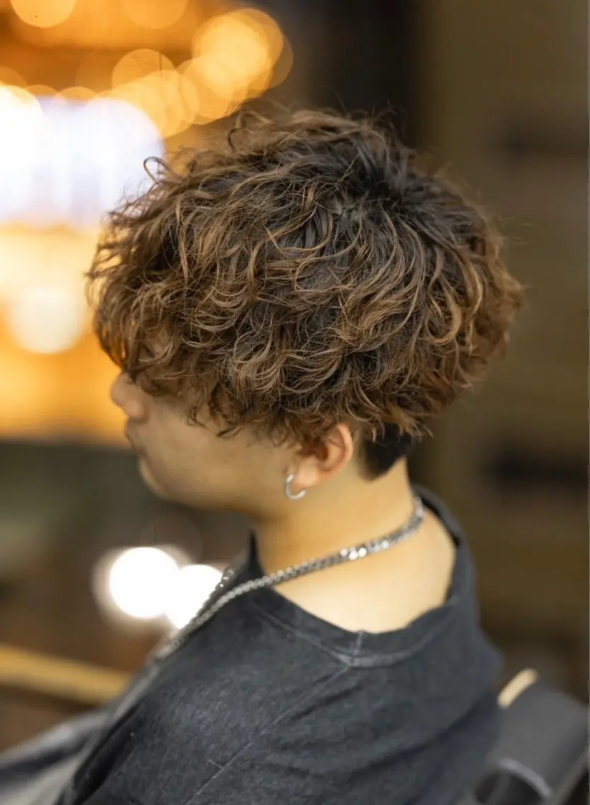 【平日限定】メンズカット+ハード系パーマ ¥9800の写真