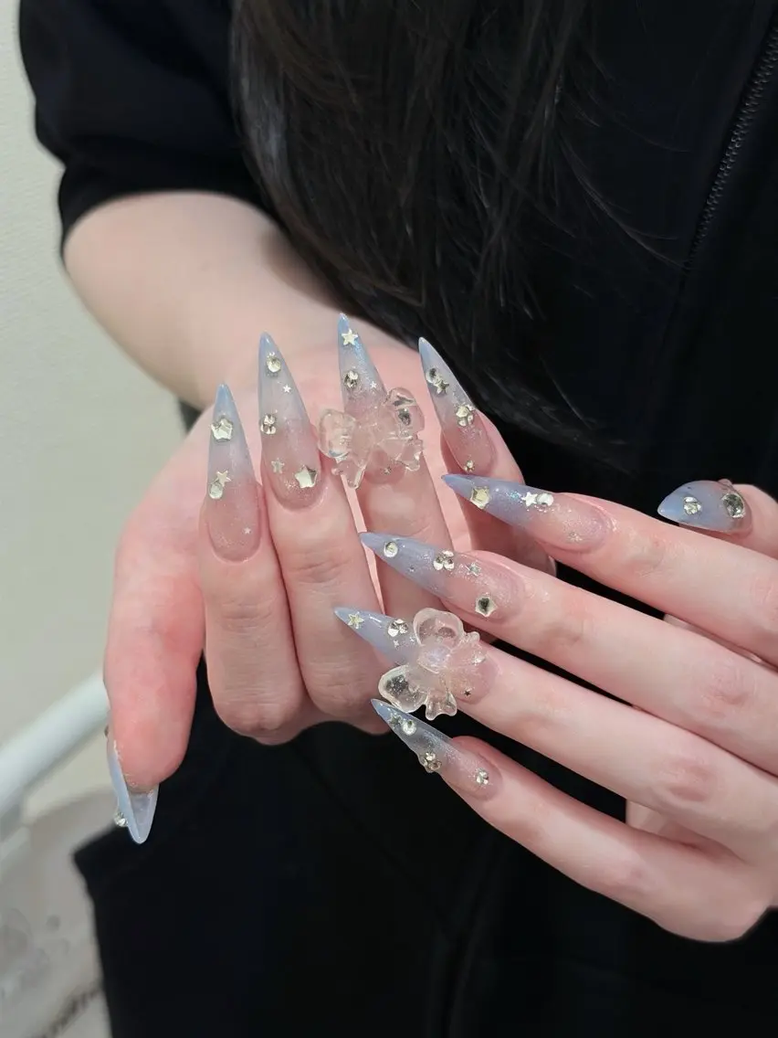 ネイル チークネイル ドット フレンチネイル グラデーション ハート ハンドネイル ハンドケア Eli Muse 新宿ネイルのネイルデザイン