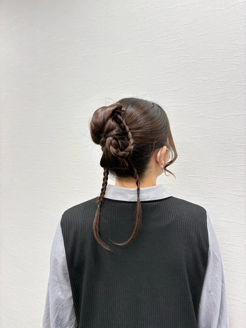 ロング ヘアアレンジ ヘアセット YUMEYAKATA 五条店のヘアスタイル