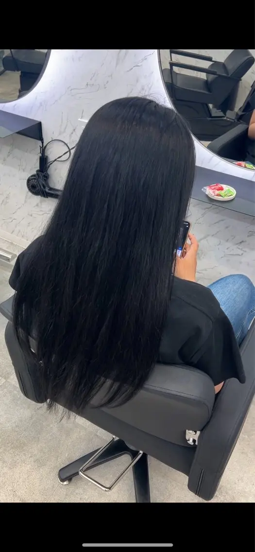 ロング カラー 黒髪 ヘアカラー トリートメント カット¥1100 ✂️MIUのヘアスタイル