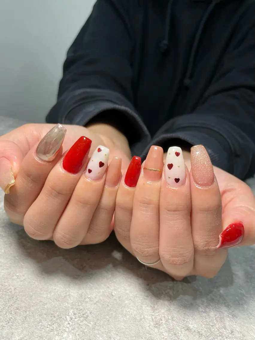 ネイル 持ち込み ハンドネイル Raviliss ♡のネイルデザイン