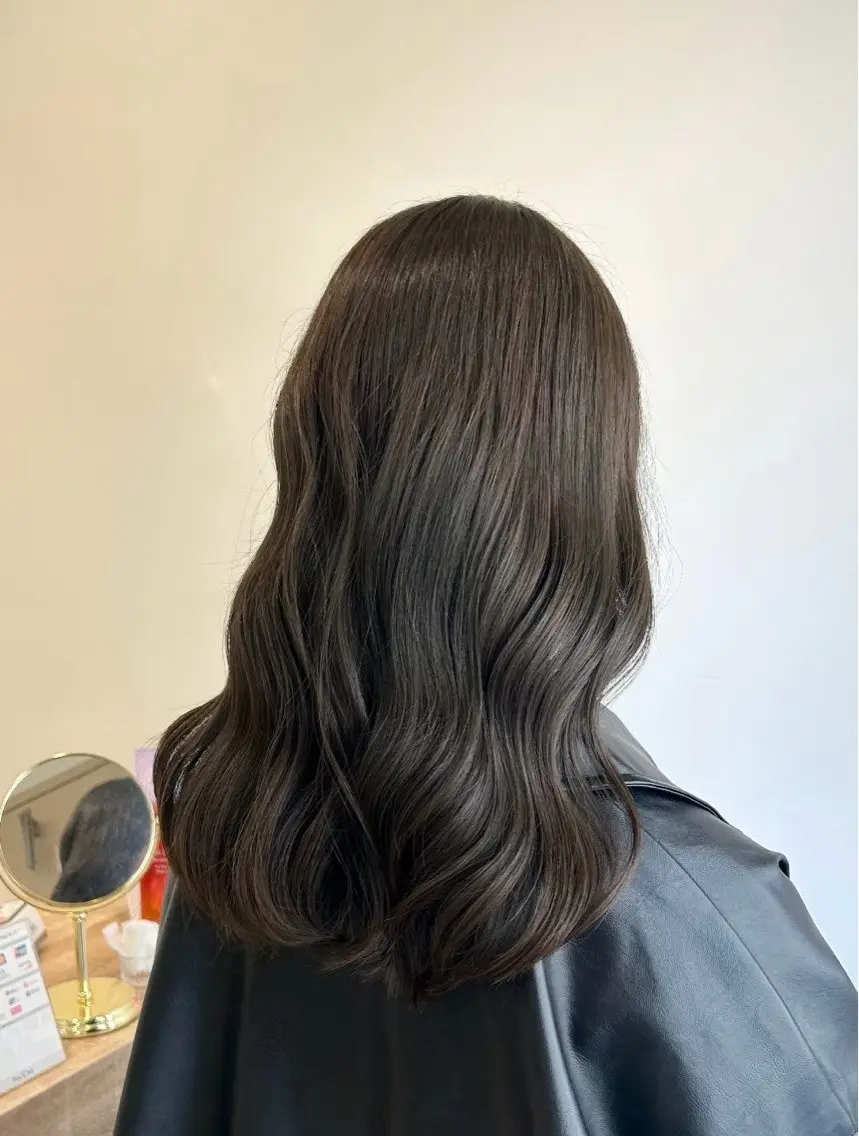ロング カラー ヘアカラー 透明感カラー☘️ /meiのヘアスタイル