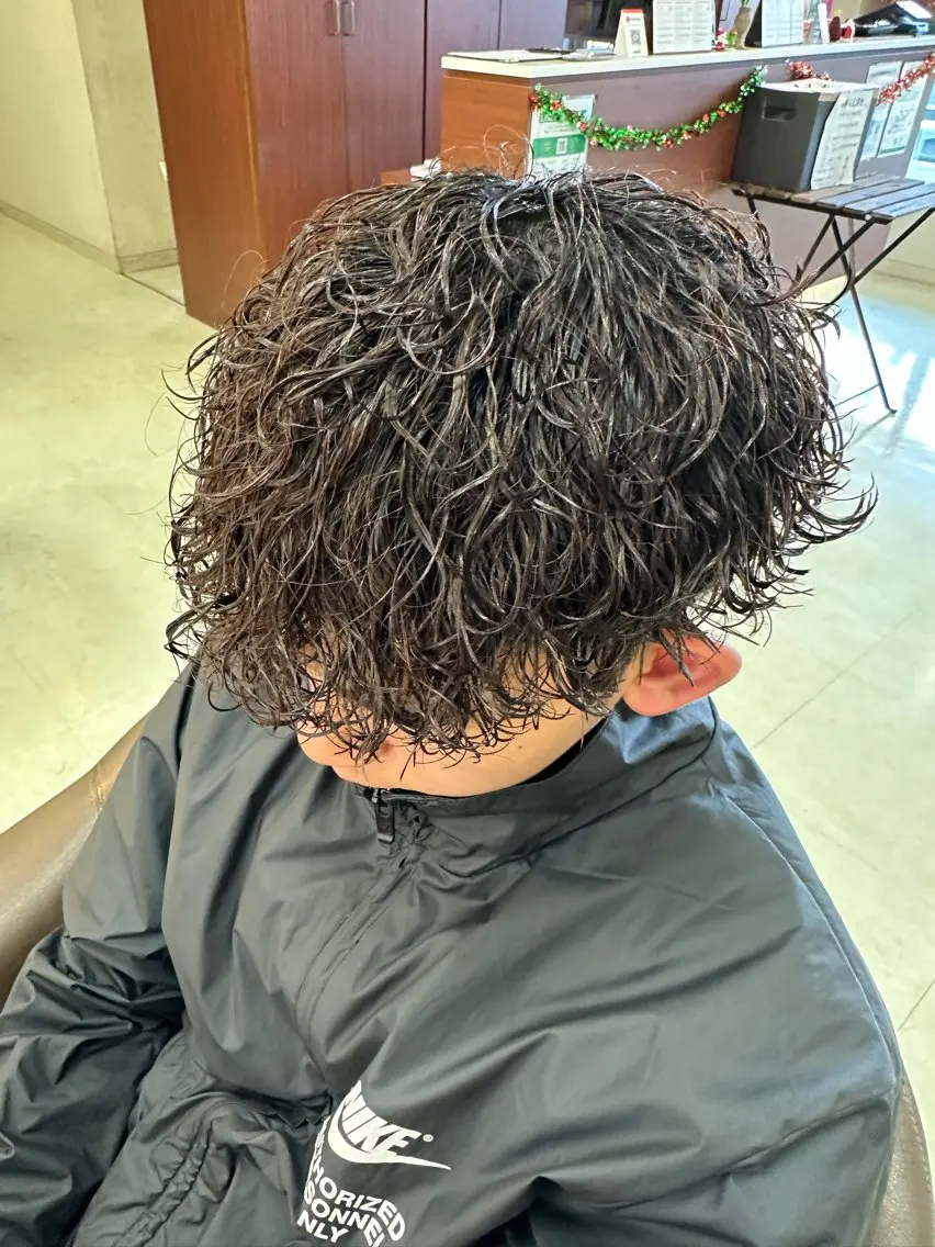 ショート パーマ メンズ メンズパーマ 三宅 壱輝のヘアスタイル