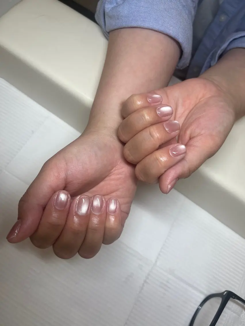【オフ有】マグネット ハンド10本 💅🏻🦋の写真