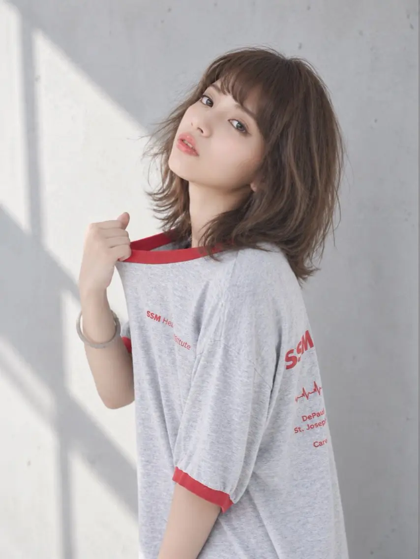 ミディアム カラー アッシュ アッシュブラウン ブラウンカラー カット ヘアカラー トリートメント Grow by NYNY 打越裕樹のヘアスタイル