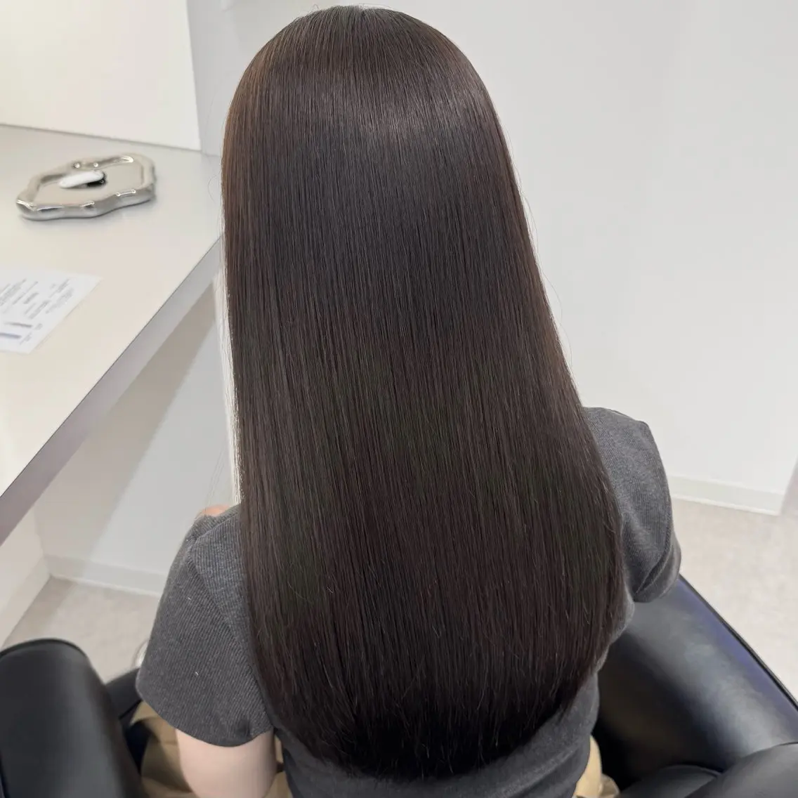 【艶髪×透明感カラー🫧】透明感カラー+シルクケアトリートメントの写真