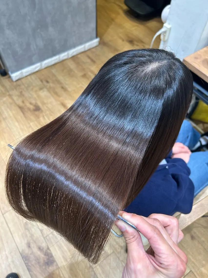 ロング 縮毛矯正 トリートメント 若槻 雄哉のヘアスタイル