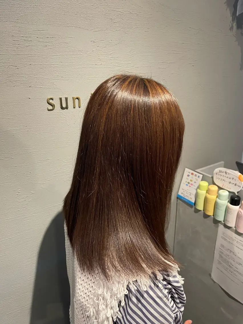 カラー sun trip 荒川のヘアスタイル