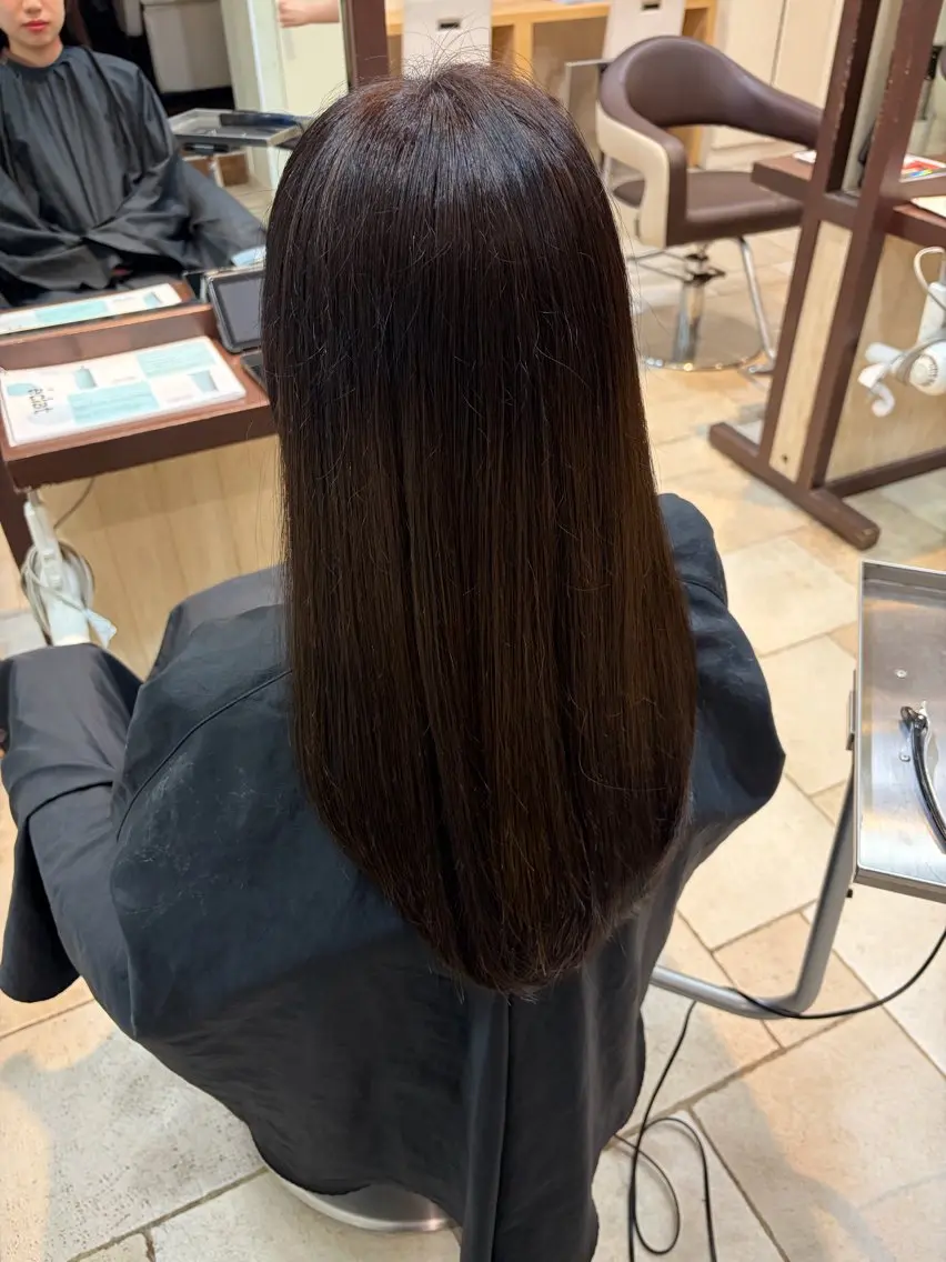 ロング カラー 田場 千大のヘアスタイル