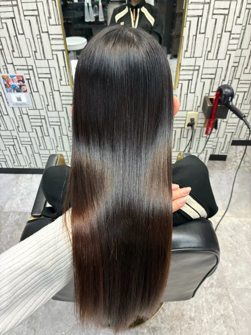 ロング 縮毛矯正 北村 理奈のヘアスタイル