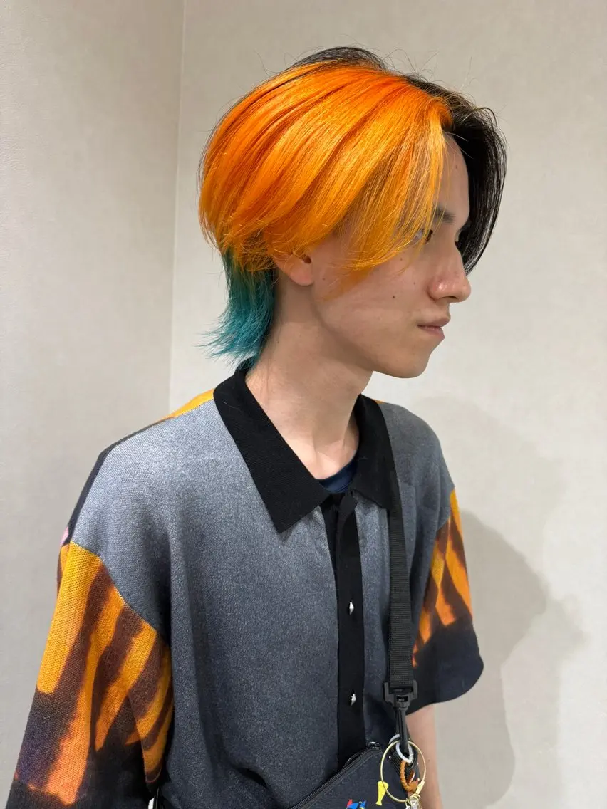 ショート カラー メンズ メンズブリーチ メンズハイトーン 黒髪 ブリーチ ブルーカラー カット ヘアカラー トリートメント 𝐑𝐲𝐮𝐤𝐢 【店長】ALEAPのヘアスタイル