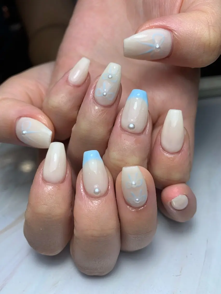 ネイル akina nailsのネイルデザイン