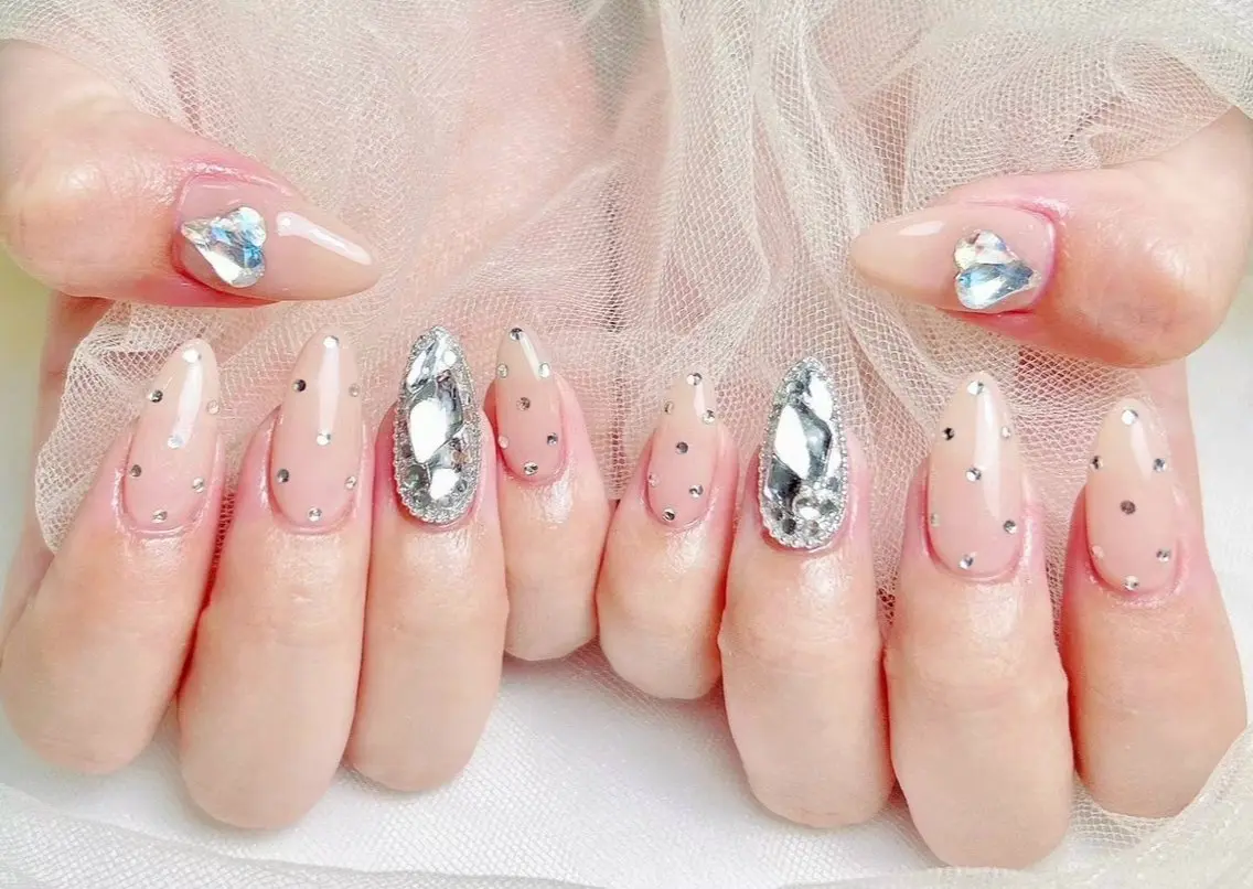 ネイル ハンドネイル ハンドケア queen nailのネイルデザイン