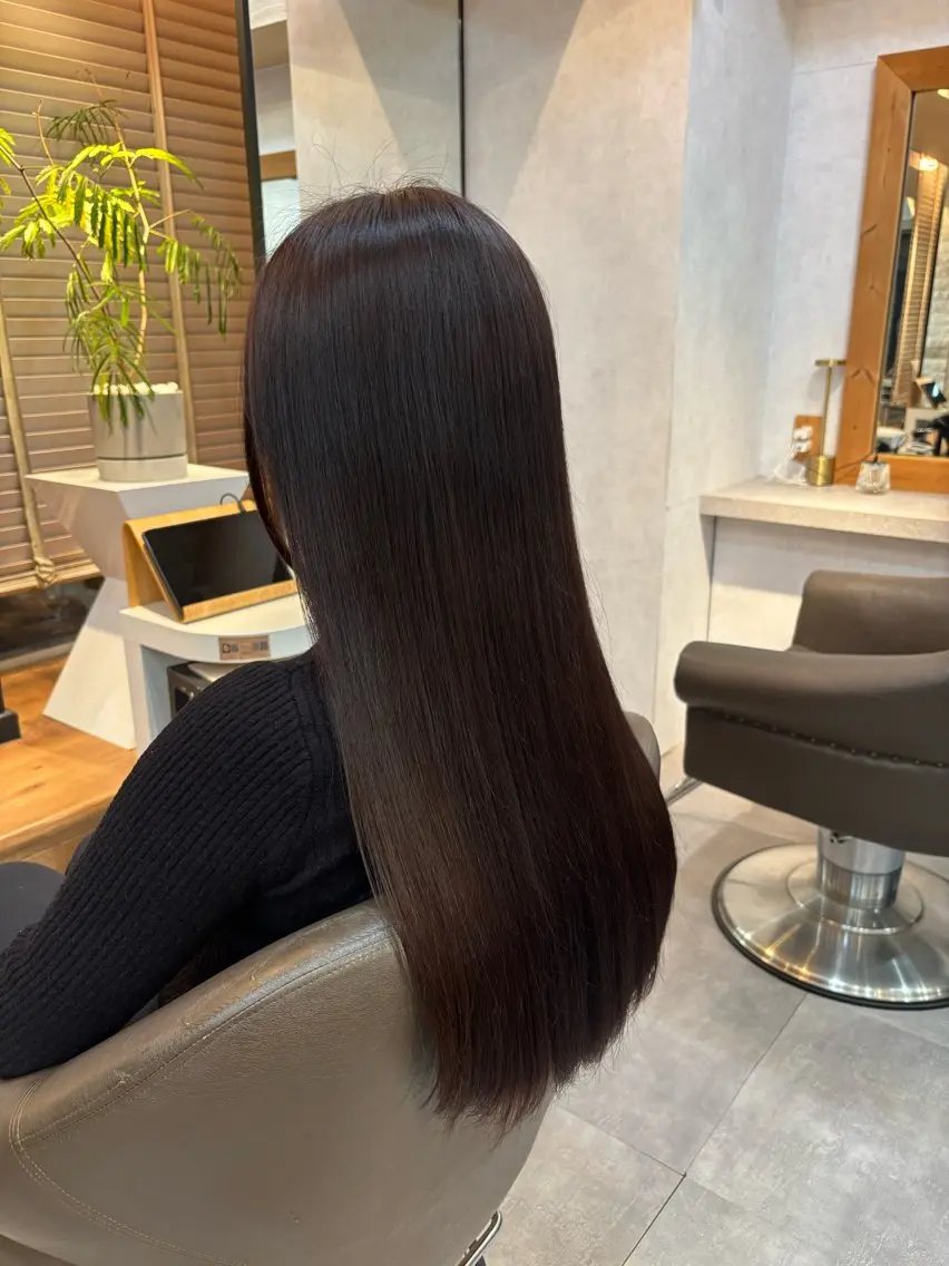 ロング カラー 日髙 愛華のヘアスタイル