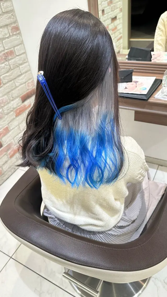 セミロング カラー ブリーチ🎨デザイン カラー/れいじ🩶のヘアスタイル