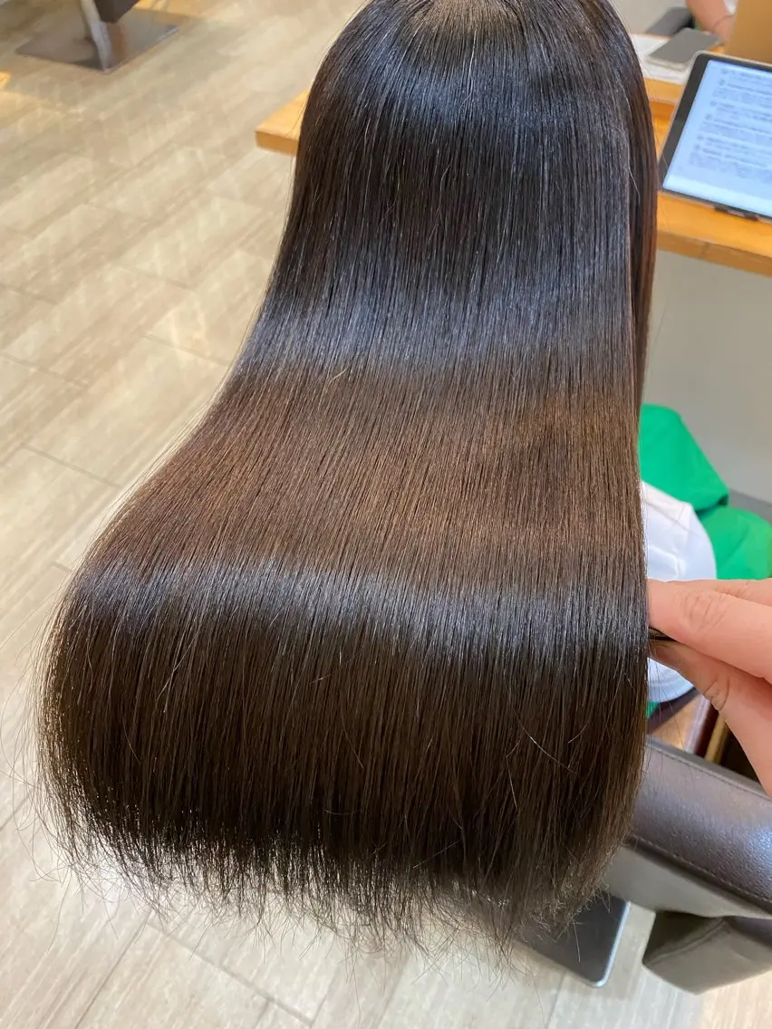 セミロング 和歌山髪質改善 那須優太のヘアスタイル