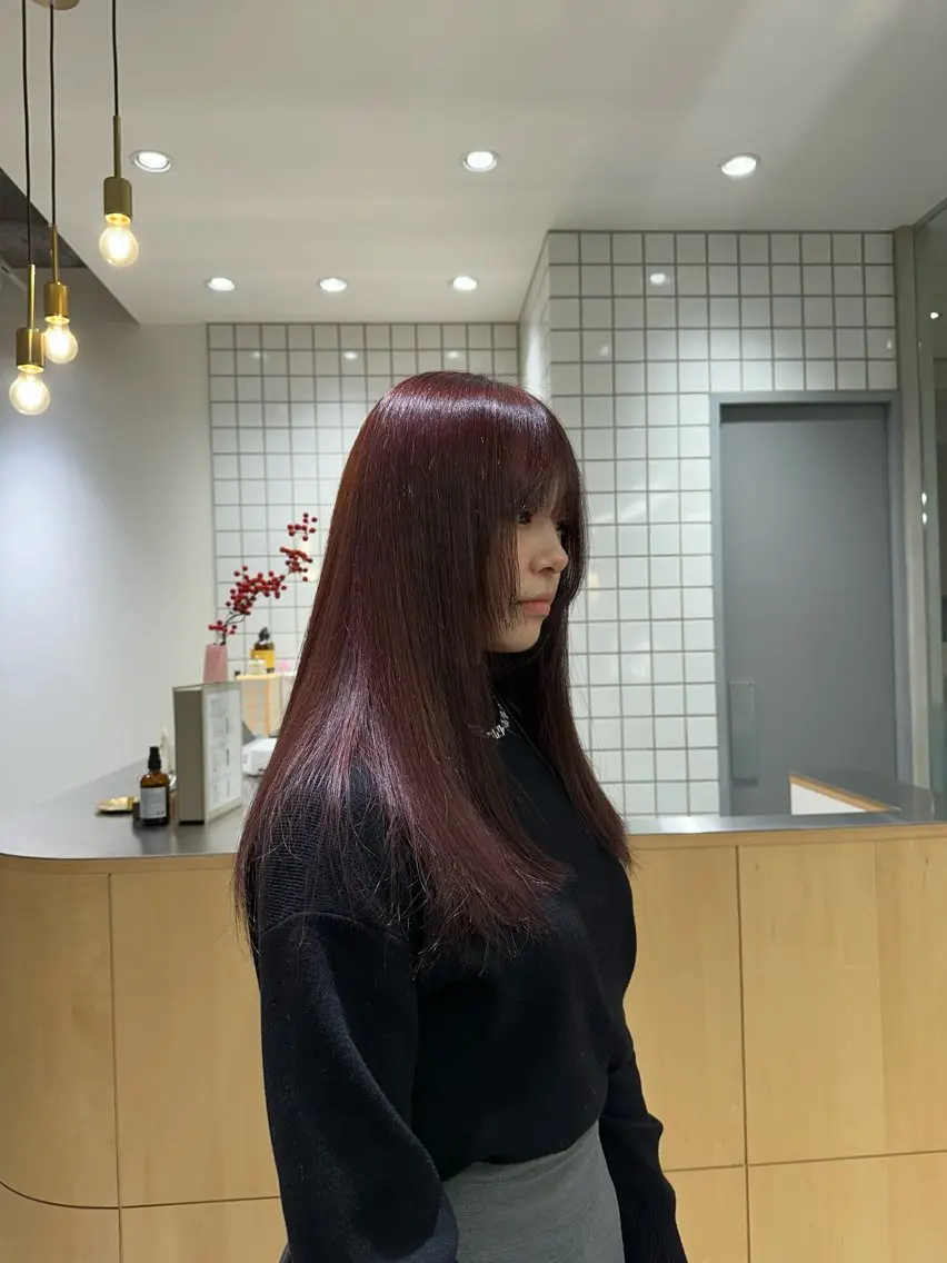 ロング ヘアカラー 🍇透明感カラー/ カットひかる🍒のヘアスタイル