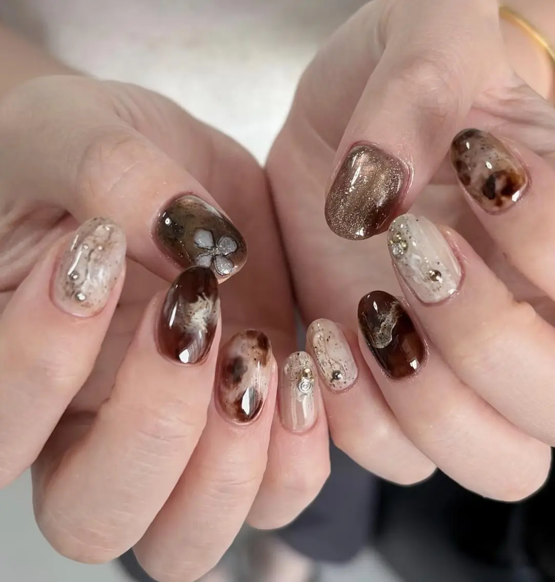 ネイル ハンドネイル ハンドケア 🍑 momo_nailのネイルデザイン