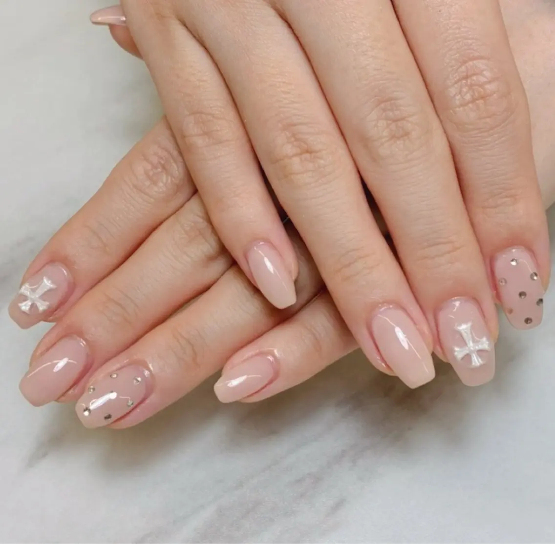 ネイル ハンドネイル 🌼SAKI🌼 堺筋本町ネイルサロンのネイルデザイン