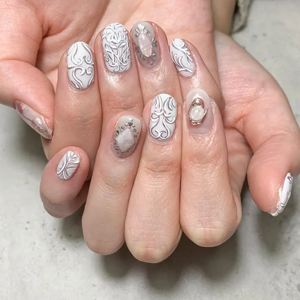 ネイル ハンドネイル FIORITURA aiのネイルデザイン