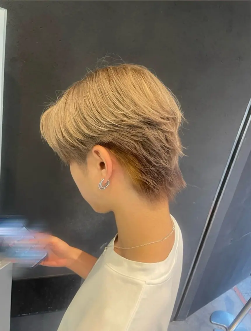ショート カラー メンズ メンズブリーチ ブリーチ ヘアカラー ヘアセット Lee京橋／ shomaのヘアスタイル
