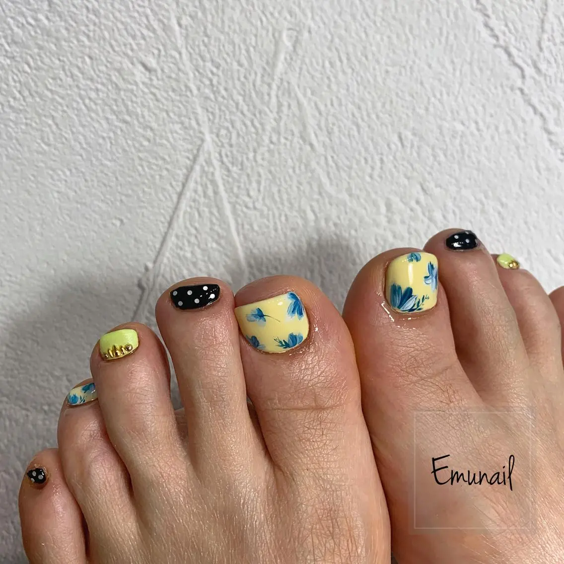ネイル フットネイル Emu Nailのネイルデザイン