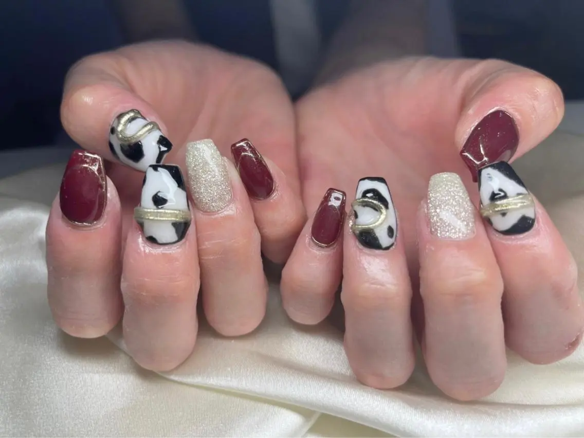 ネイル マツエク・マツパ アイブロウ 韓国風マツエク パリジェンヌラッシュリフト まつげパーマ アートネイル 長さ出し ハンドネイル Nail&eye Belire 新宿のネイルデザイン