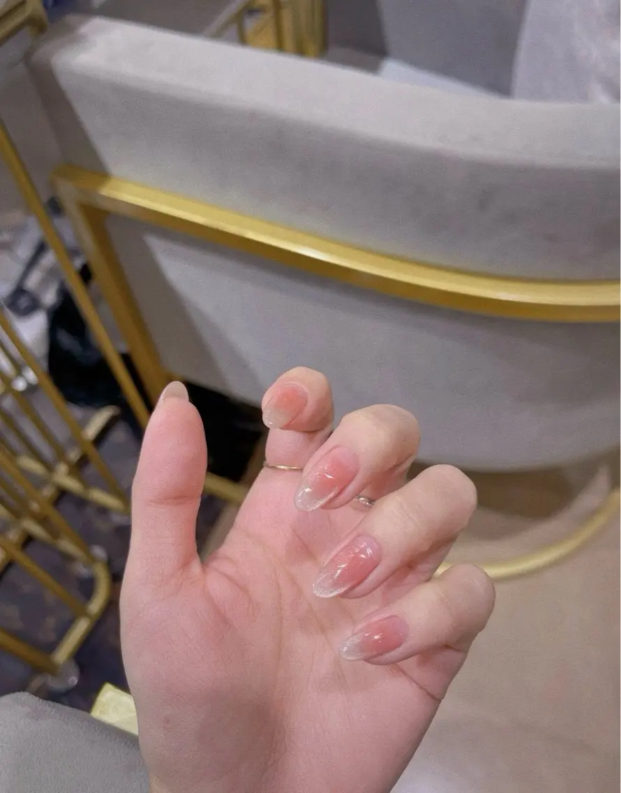 ネイル ハンドネイル Trend Nail シロのネイルデザイン