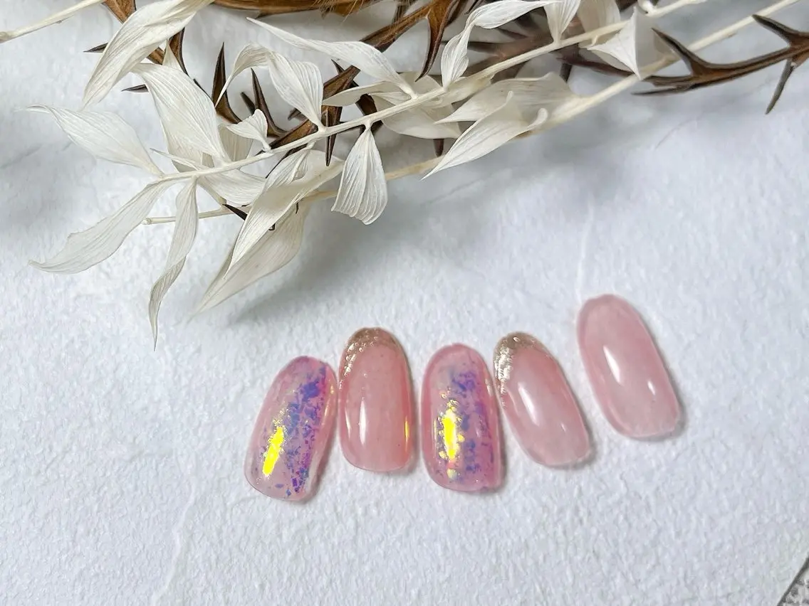 ネイル オーロラネイル フットネイル フレンチネイル ジェルネイル マグネットネイル kiki nail たまプラーザのネイルデザイン