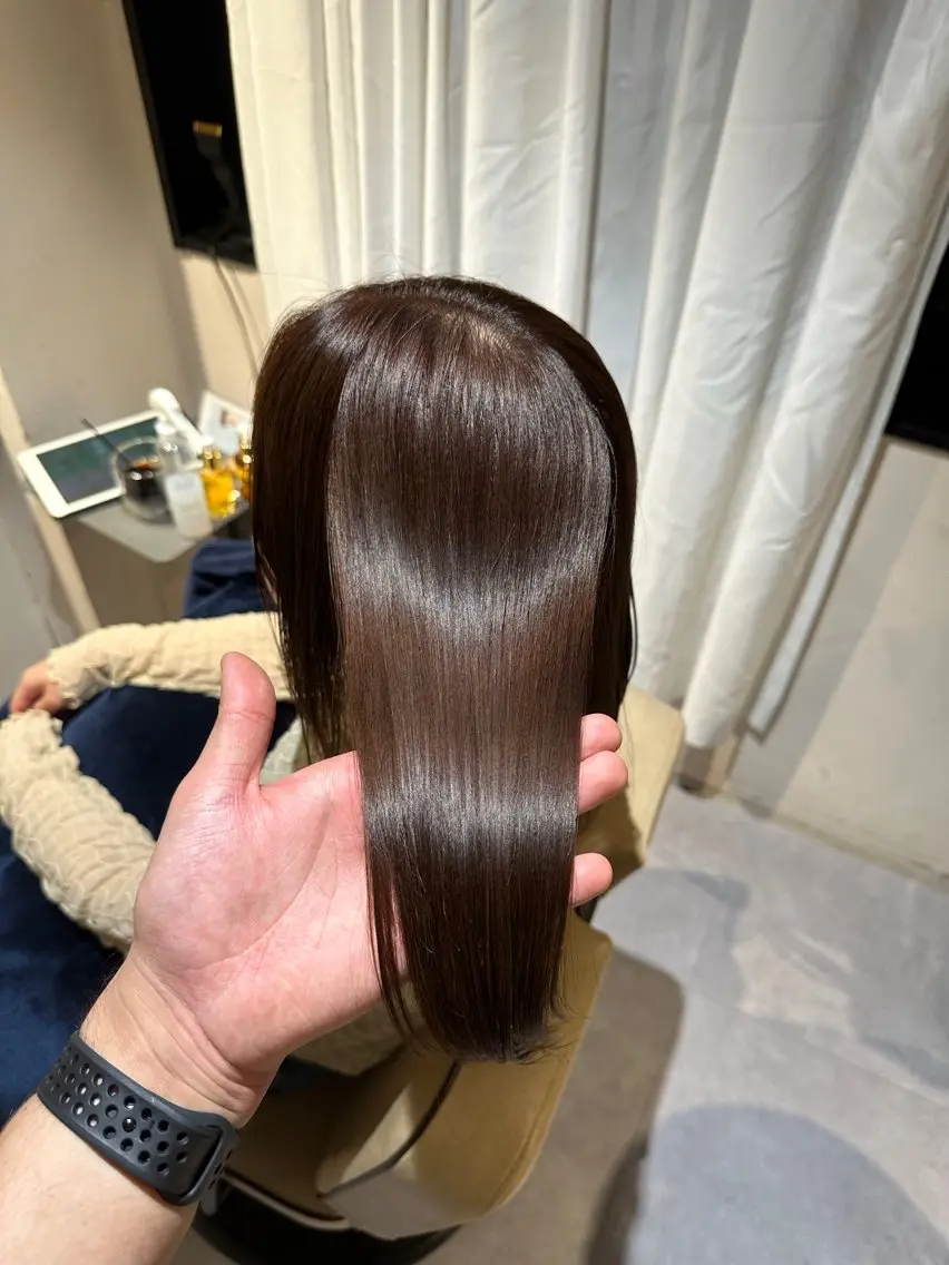 ミディアム 縮毛矯正 トリートメント 必ず笑顔で帰っていた だきます!安田祐貴のヘアスタイル