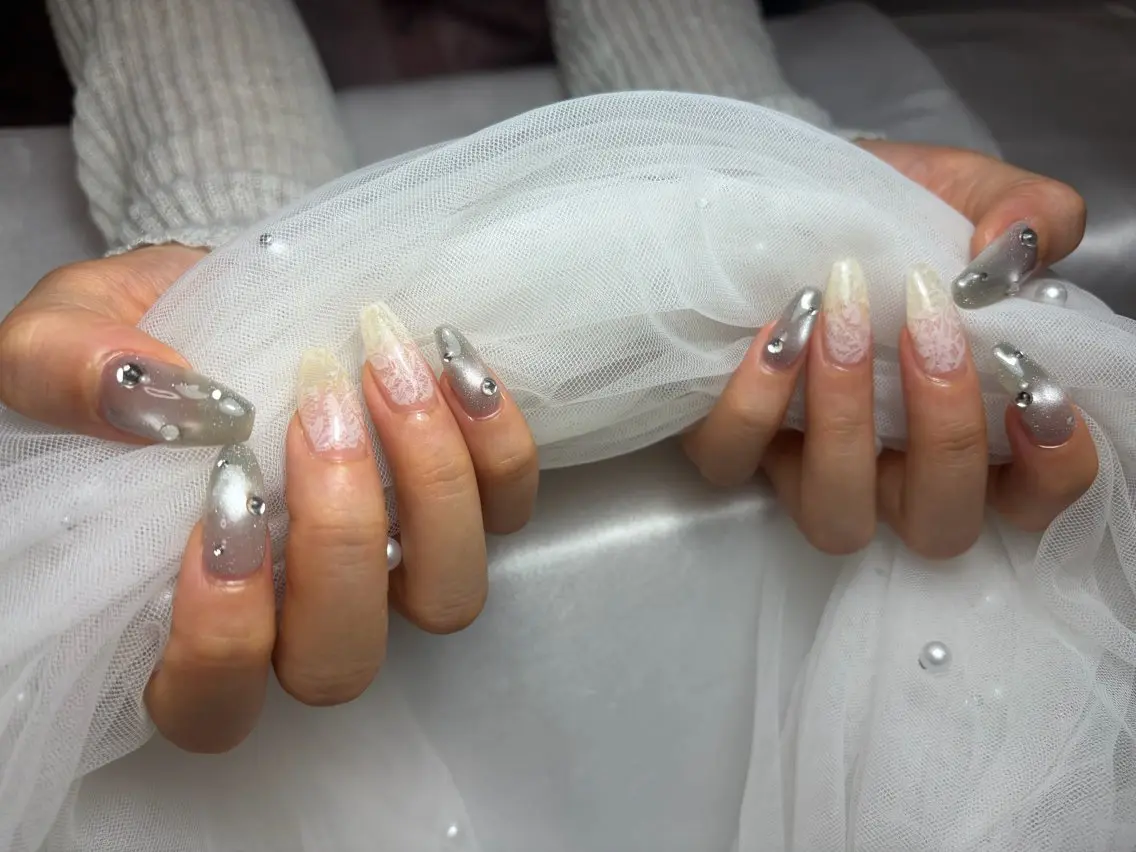 ネイル レース マグネットネイル ハンドネイル 💎【IRY】💎 Tsukiのネイルデザイン
