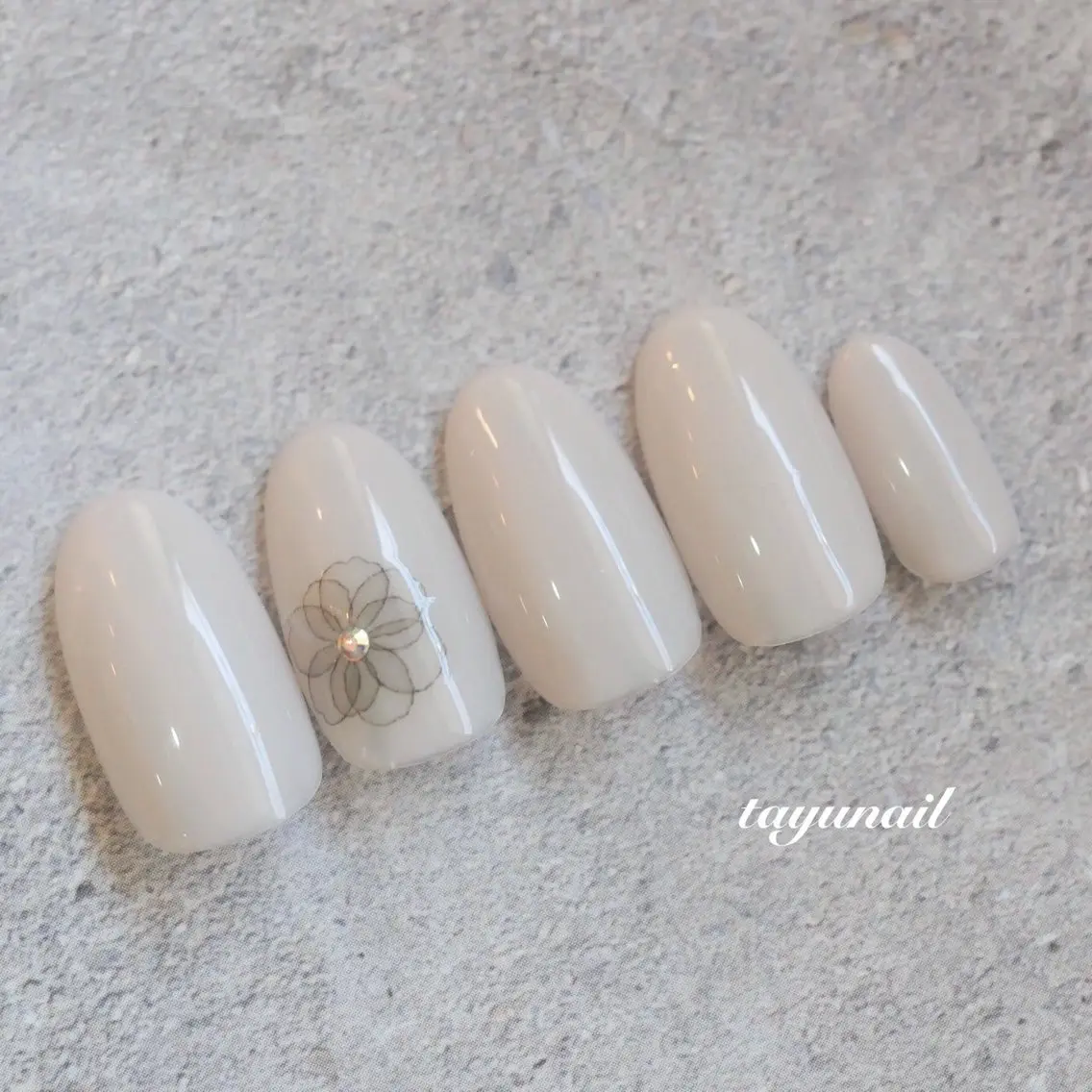 ネイル アートネイル ジェルネイル パラジェル シンプルネイル 春ネイル ハンドネイル ネイルサロン 【たゆnail】のネイルデザイン