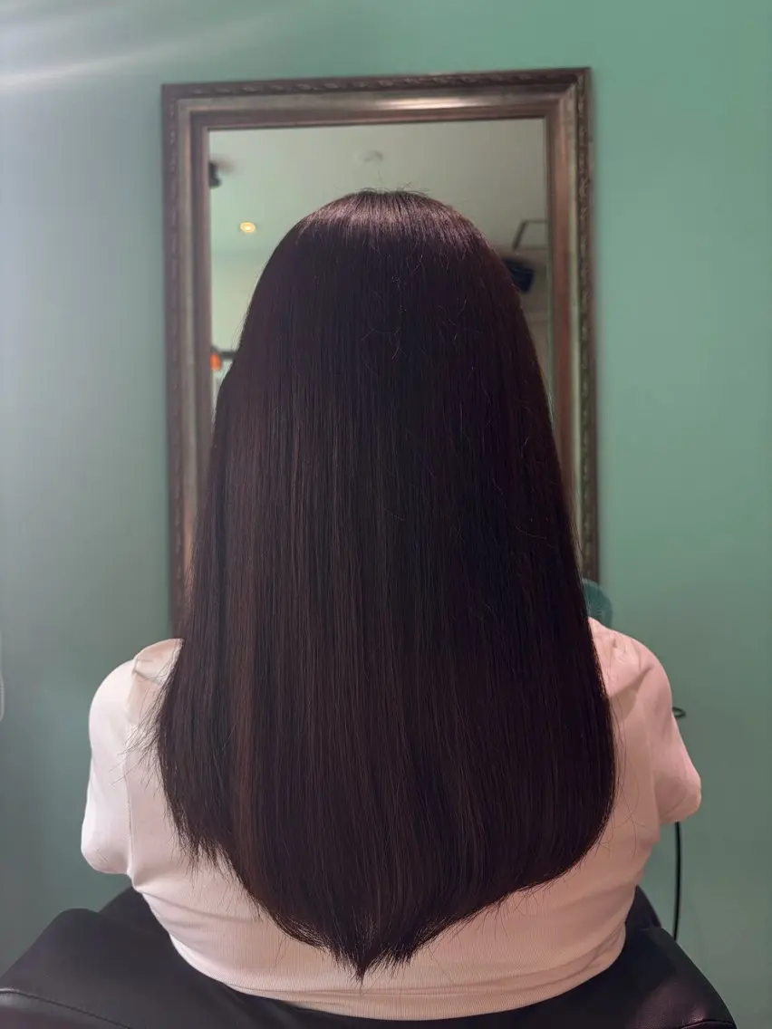 セミロング 縮毛矯正 佐藤 たくみのヘアスタイル