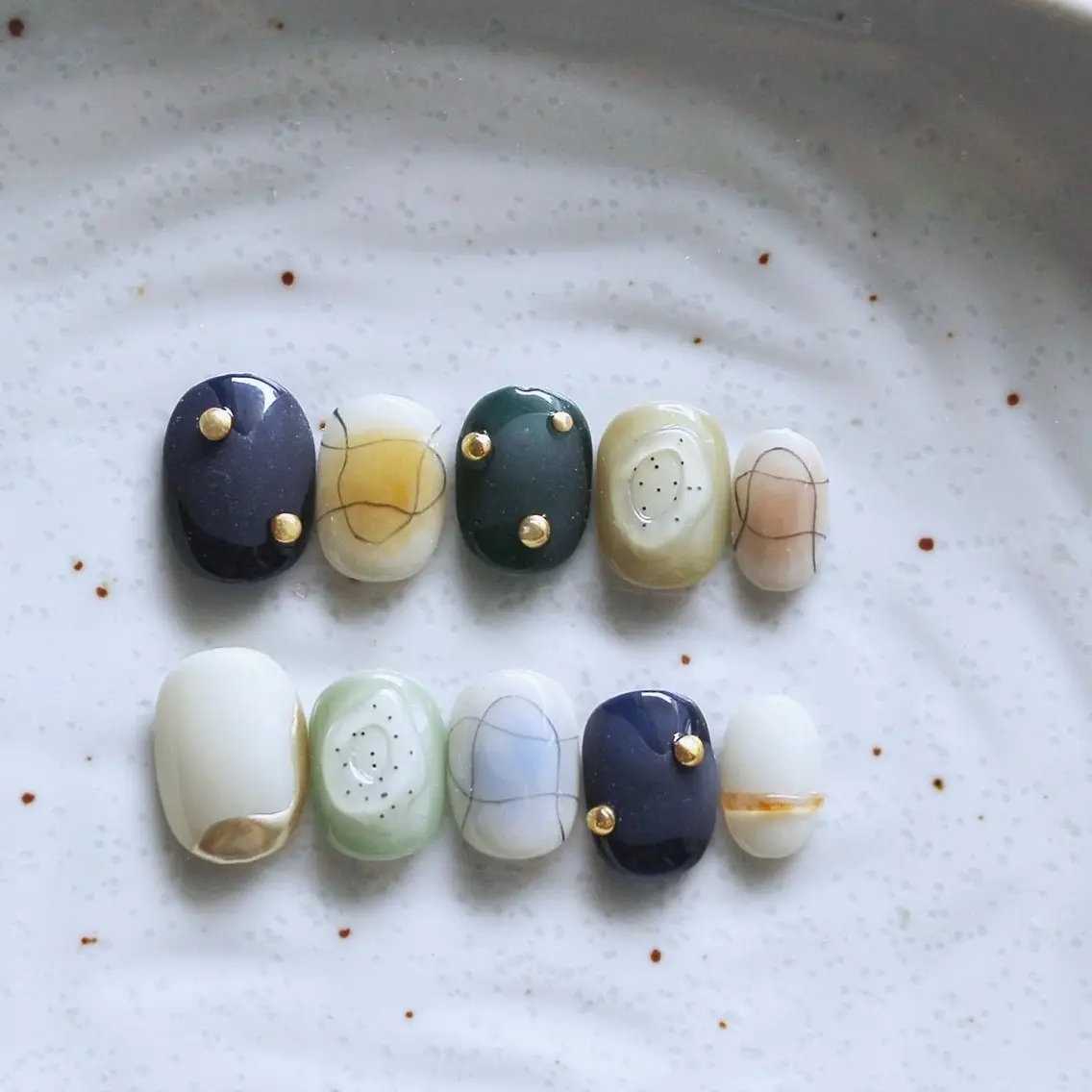 ネイル マットネイル ニュアンスネイル ハンドネイル Baku Nailsのネイルデザイン