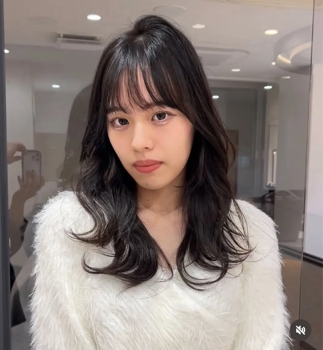 セミロング レイヤーカット カット ヘアカラー トリートメント 🌈Hiroki🌈 韓国ヘア🇰🇷のヘアスタイル