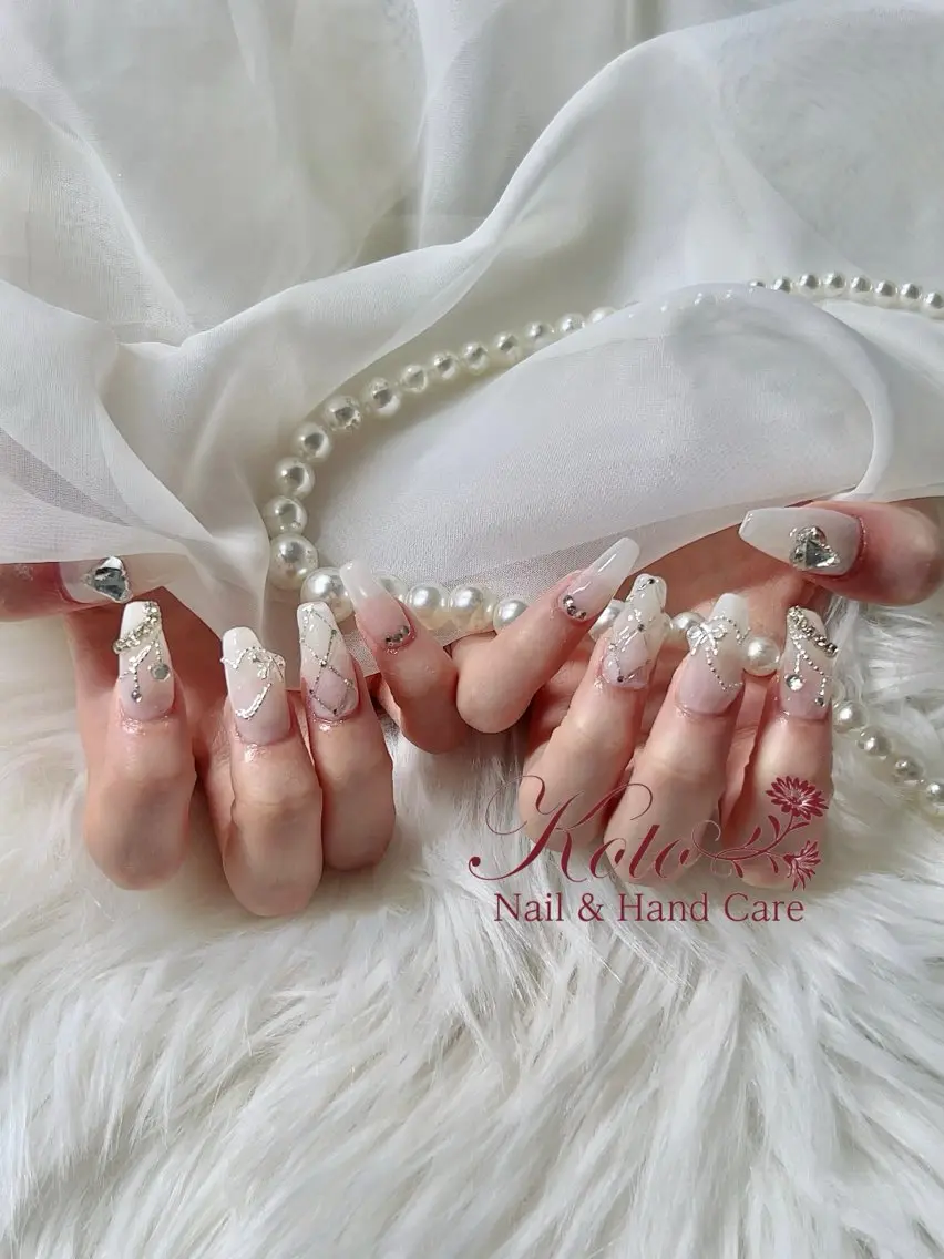 ネイル 長さ出し ジェルネイル ハート 持ち込み ニュアンスネイル ハンドネイル Nail Salon KOTOのネイルデザイン