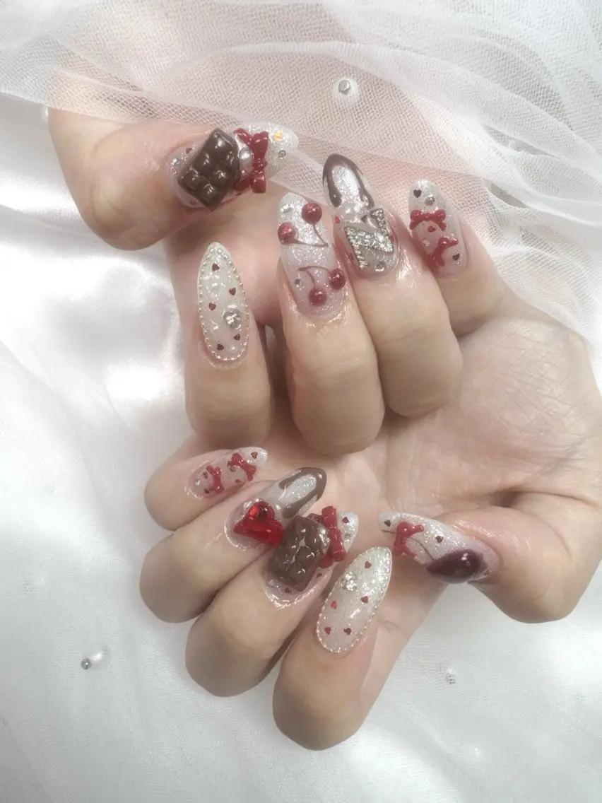 ネイル 夏ネイル ワンホンネイル ハンドネイル Queeens nailのネイルデザイン